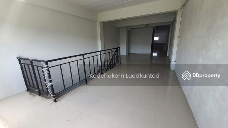 ให้เช่า - บ้าน 2-ห้องนอน, กรุงเทพ