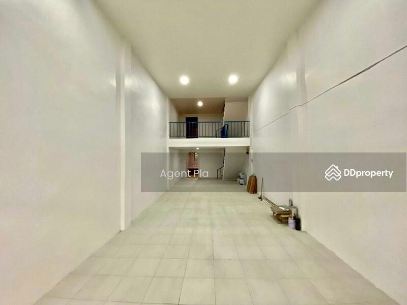 For Rent - Commercial building for rent near Punnawithi BTS station (SPSAD3235), Bangkok