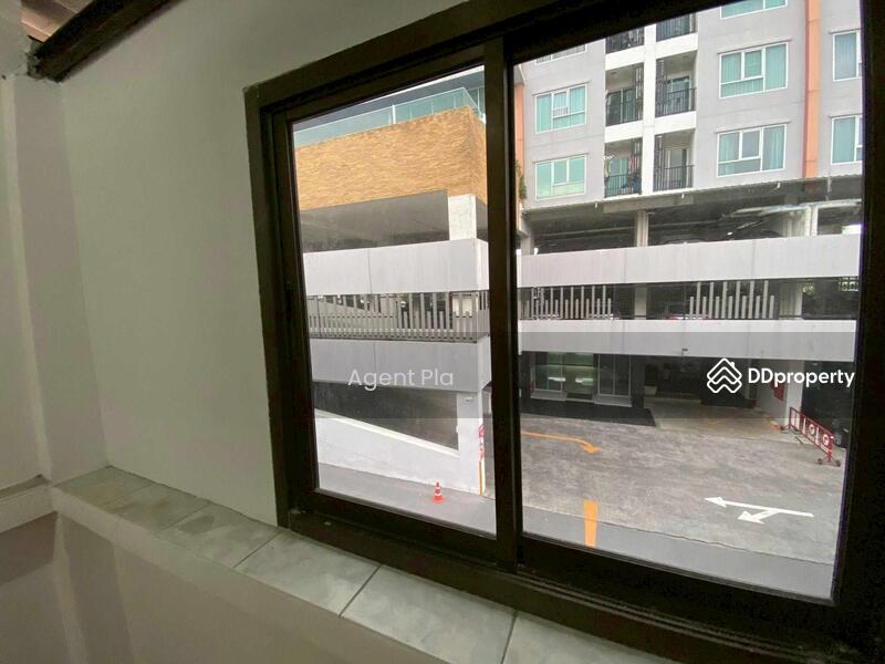 ให้เช่า - ให้เช่าอาคารพาณิชย์ ใกล้สถานีรถไฟฟ้า BTS ปุณณวิถี (SPSAD3235), กรุงเทพ