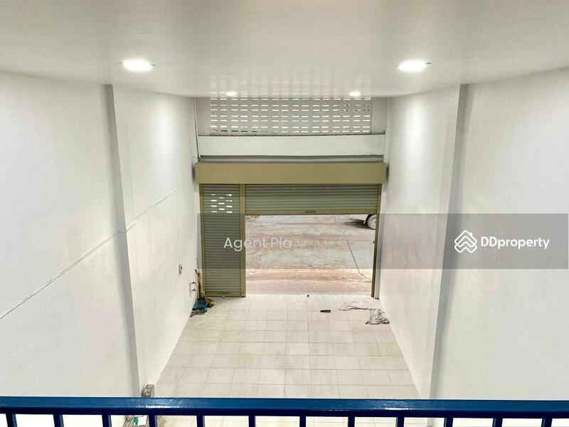 For Rent - Commercial building for rent near Punnawithi BTS station (SPSAD3235), Bangkok