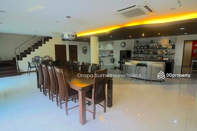 For Sale - OUTSTANDING DEAL - HOUSE & COMMERCIAL/OFFICE - SUKHUMVIT 101, Bangkok
