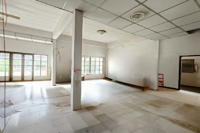 ที่ดินพร้อมสิ่งปลูกสร้าง งามวงศ์วาน 3 แยก 10, งามวงศ์วาน 9 แยก 13, นนทบุรี, งามวงศ์วาน, บางกระสอ, เมืองนนทบุรี, นนทบุรี, 165 ตร.ม., บ้านเดี่ยว ขาย, โดย ชนะชาติ นนท์ตา, 60128650 - DDproperty.com