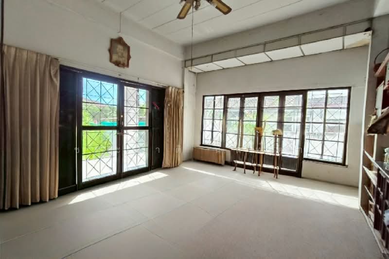 ที่ดินพร้อมสิ่งปลูกสร้าง งามวงศ์วาน 3 แยก 10, งามวงศ์วาน 9 แยก 13, นนทบุรี, งามวงศ์วาน, บางกระสอ, เมืองนนทบุรี, นนทบุรี, 165 ตร.ม., บ้านเดี่ยว ขาย, โดย ชนะชาติ นนท์ตา, 60128650 - DDproperty.com