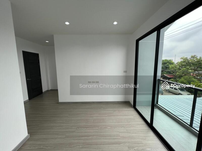 For Sale - Chatchada Exclusive Ville, Bangkok