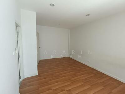 ขาย - The Metro Rama 9 : เดอะ เมทโทร พระราม 9, กรุงเทพ