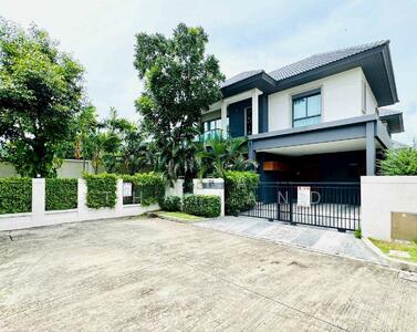 ขาย - Bangkok Boulevard Bangna-Srinakarin : บางกอก บูเลอวาร์ด บางนา-ศรีนครินทร์, สมุทรปราการ