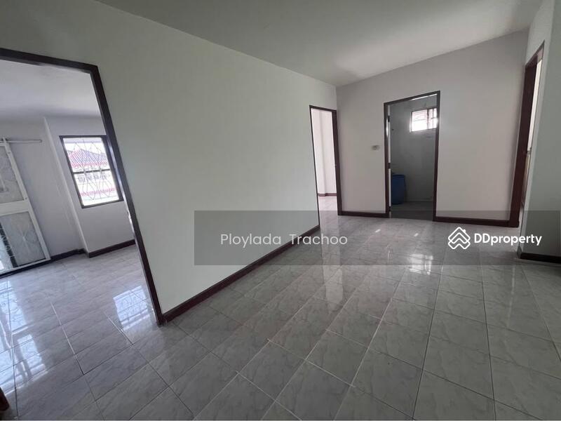 For Sale - 4-Bedroom House, Bangkok
