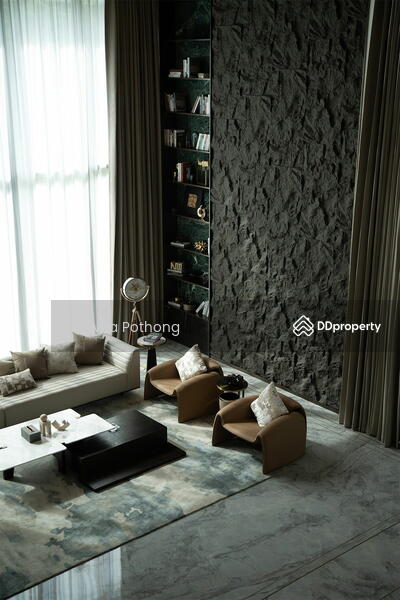 For Sale - 6-Bedroom House, Bangkok
