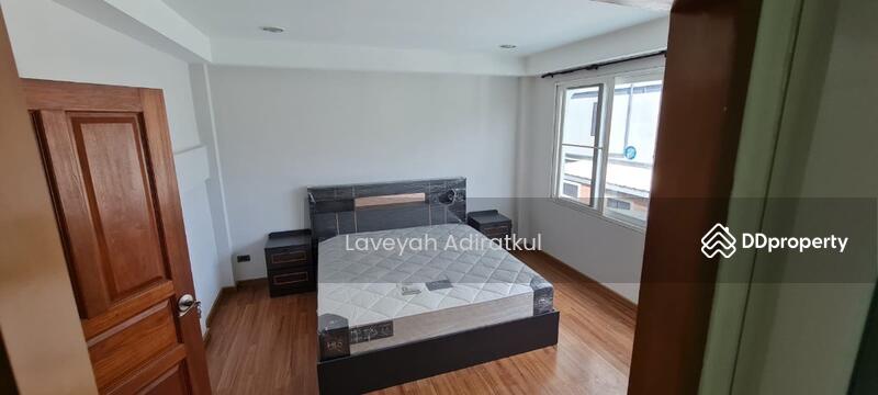 For Rent - 4-Br House close to Sukhumvit, Bangkok
