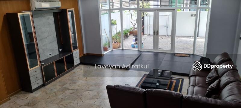 For Rent - 4-Br House close to Sukhumvit, Bangkok