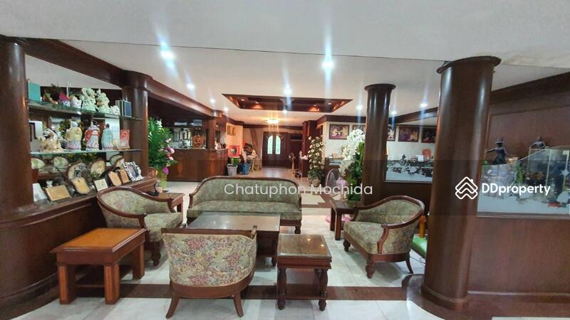 ขาย - 7-Br House in Bang Phai, กรุงเทพ