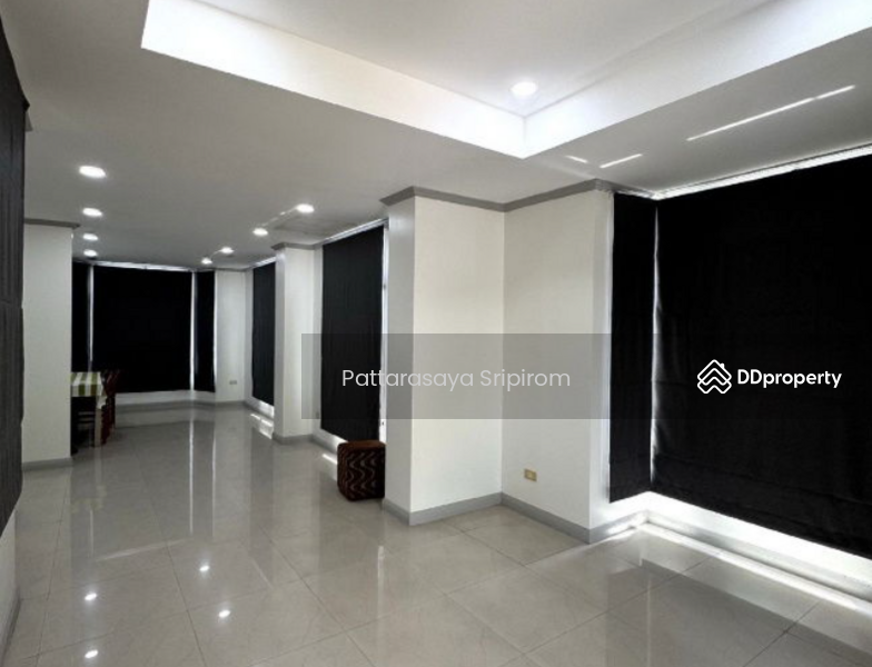 For Sale - Fah Green Park Royal Pinklao Ngamthawee Garden, Bangkok