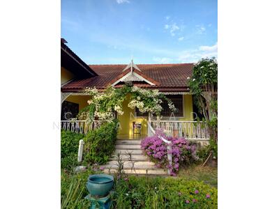 ขาย - ขายบ้านสวนชั้นเดียว 2หลัง 1-0-14ไร่ ถนนสุวินทวงศ์ ซ.51 หนองจอก กรุงเทพฯ10530 พร้อมศาลาริมน้ำ น่าอยู่, กรุงเทพ