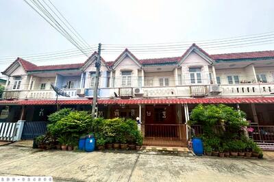 ขาย - 2DD-924596 ทาวน์เฮ้าส์ บ้านคัทลียาวิลล์ ปทุมธานี ใกล้บิ๊กซี ซูเปอร์เซ็นเตอร์ ลำลูกกา 2 (คลอง4), ปทุมธานี