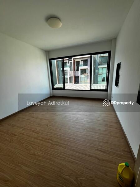 ให้เช่า - 4-Br House near BTS Ekkamai, กรุงเทพ