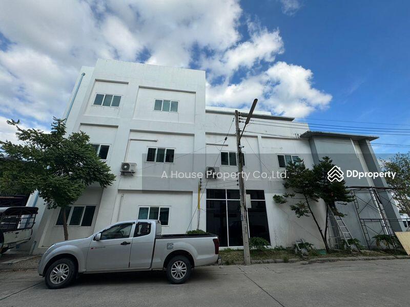 For Sale - 3-storey home office for sale in the heart of Amata, Chon Buri