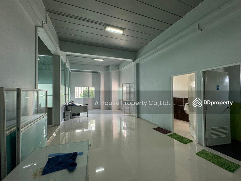 For Sale - 3-storey home office for sale in the heart of Amata, Chon Buri