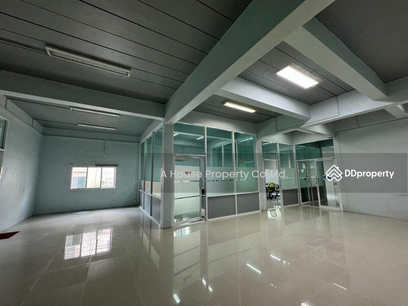 For Sale - 3-storey home office for sale in the heart of Amata, Chon Buri