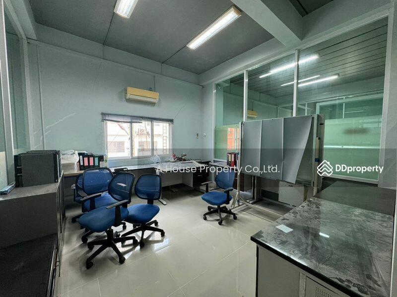 For Sale - 3-storey home office for sale in the heart of Amata, Chon Buri