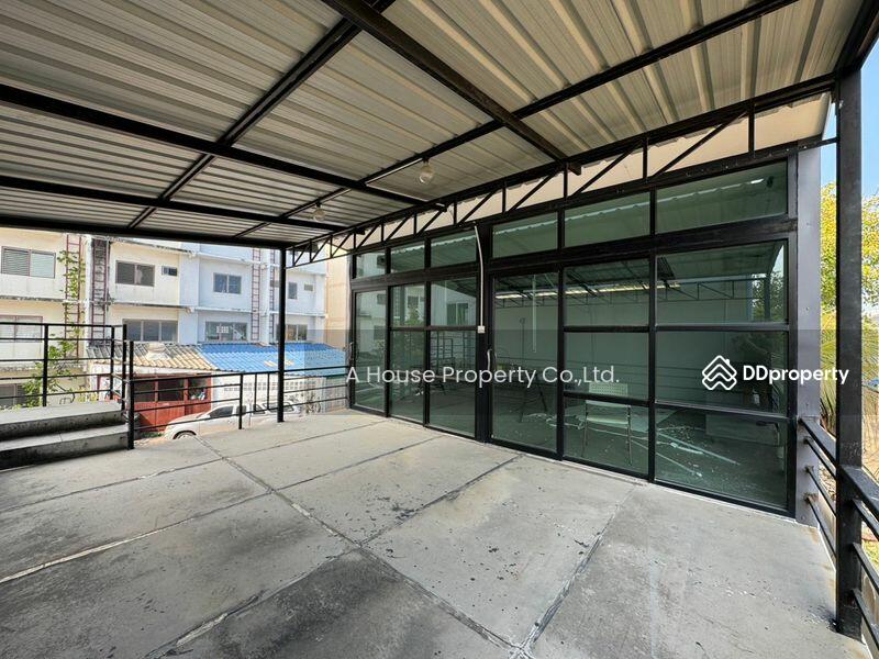 For Sale - 3-storey home office for sale in the heart of Amata, Chon Buri