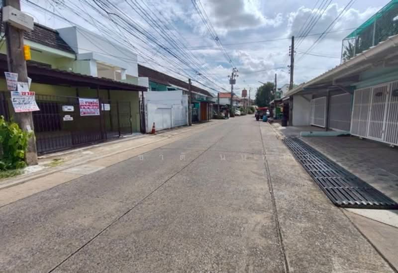 โชคชัย 4 ซอย 36, Bangkok, Lat Phrao, Lat Phrao, Bangkok, 2 Bedrooms, 96 sqm, Townhouse For Sale, by ชนะชาติ นนท์ตา, 60130761 - DDproperty.com