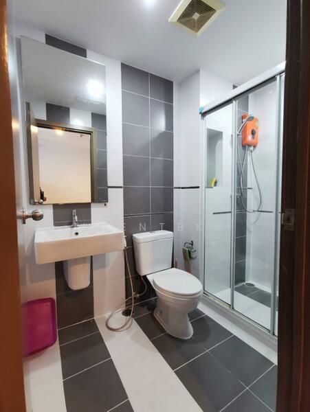 The Base Sukhumvit 77, Bangkok, 289 Sukhumvit 77 Road, Phra Kanong Nua, Watthana, Bangkok, 1 Bedroom, 30 sqm, Condo For Rent, by Agentbkk, 60130928 - DDproperty.com
