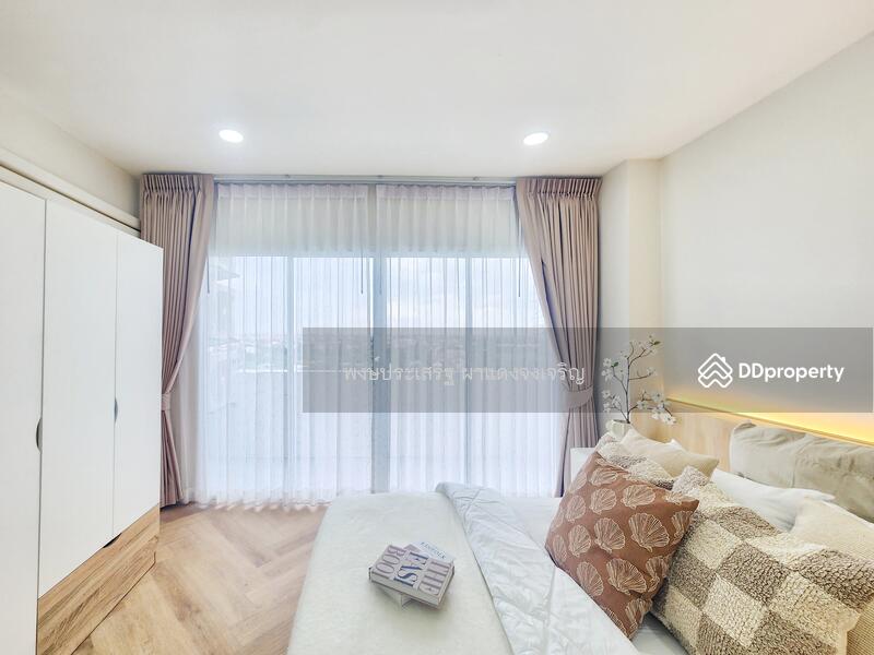 For Sale - The Trio Garden condominium, Bangkok