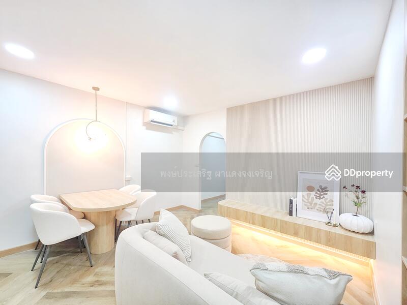 For Sale - The Trio Garden condominium, Bangkok