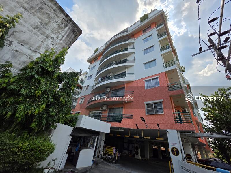 For Sale - Baan Chom Dao Condominium, Bangkok