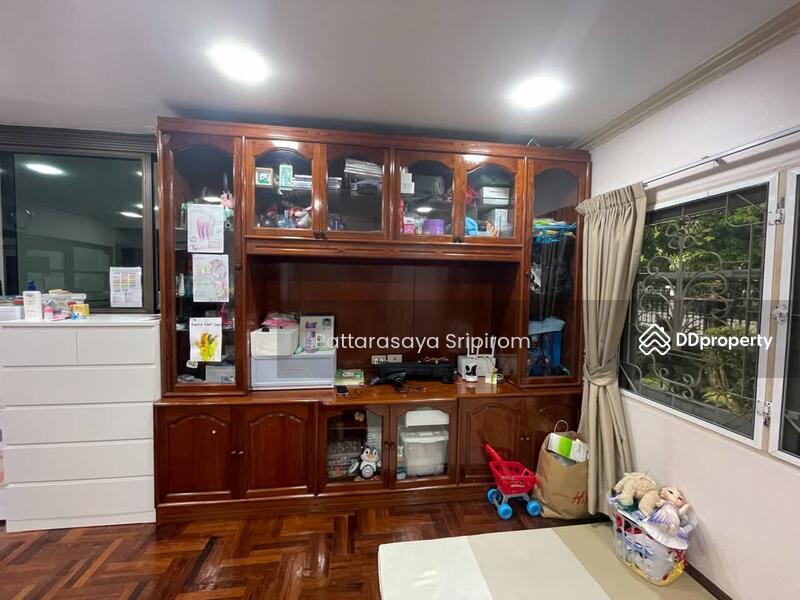 ขาย - 4-Br House in Chimphli (2203538), กรุงเทพ