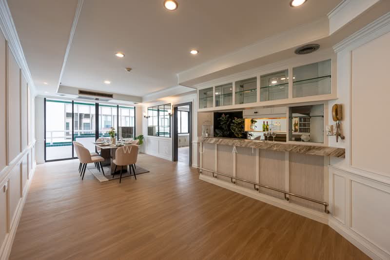 Las Colinas, Bangkok, Sukhumvit 21 Road, Khlongtoei Nua, Watthana, Bangkok, 3 Bedrooms, 240 sqm, Condo For Sale, by Waryu At, 60131769 - DDproperty.com