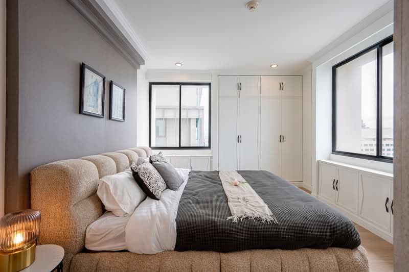 Las Colinas, Bangkok, Sukhumvit 21 Road, Khlongtoei Nua, Watthana, Bangkok, 3 Bedrooms, 240 sqm, Condo For Sale, by Waryu At, 60131769 - DDproperty.com