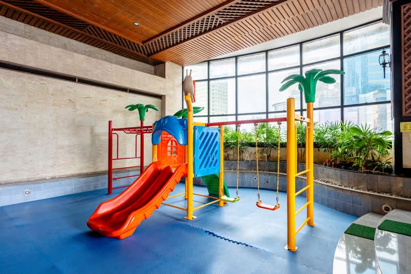 Las Colinas, Bangkok, Sukhumvit 21 Road, Khlongtoei Nua, Watthana, Bangkok, 3 Bedrooms, 240 sqm, Condo For Sale, by Waryu At, 60131769 - DDproperty.com