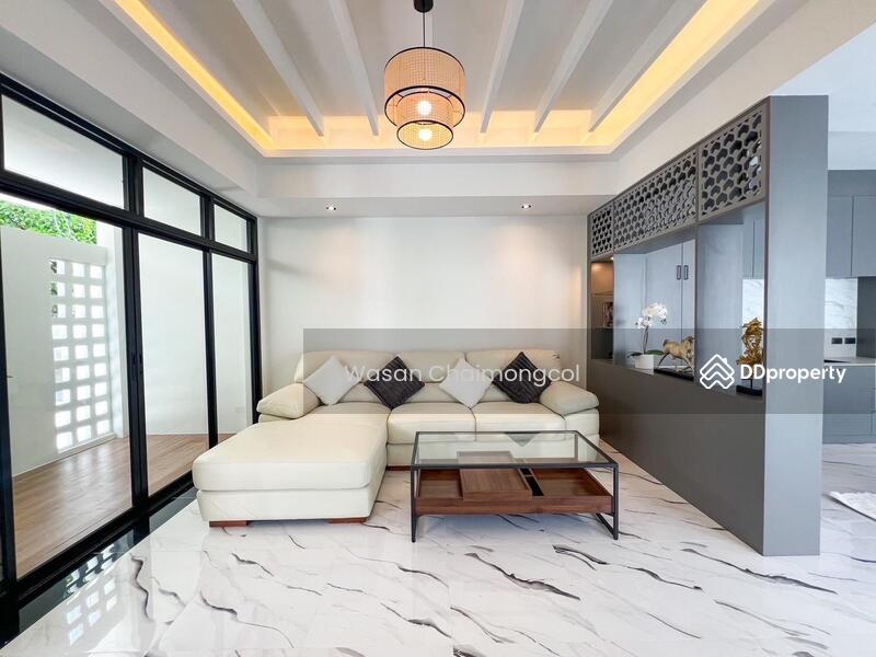 ขาย - Saphanhin Pool Villa, ภูเก็ต