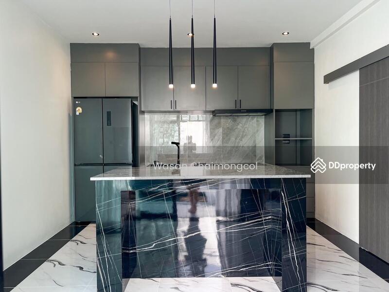ขาย - Saphanhin Pool Villa, ภูเก็ต