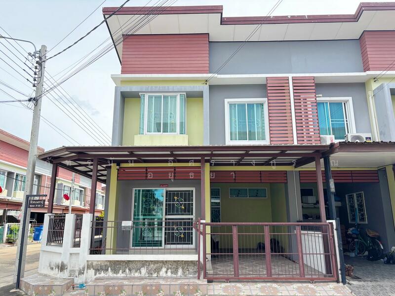 หมู่บ้านบัวทองธานี เฟส18 ถนนกาญจนาภิเษก ต. บางบัวทอง อ. บางบัวทอง จ. นนทบุรี, นนทบุรี, กาญจนาภิเษก, บางบัวทอง, นนทบุรี, 104 ตร.ม., ทาวน์เฮ้าส์ ขาย, โดย ภัทรนัน อิศรางกูร ณ อยุธยา, 60132178 - DDproperty.com
