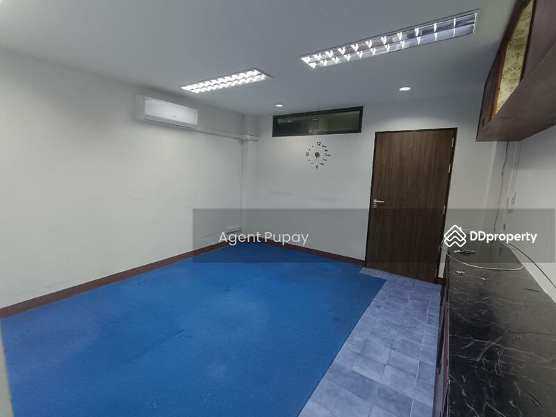 For Rent - Office space for rent next to BTS Ploenchit (SPSAD3245), Bangkok