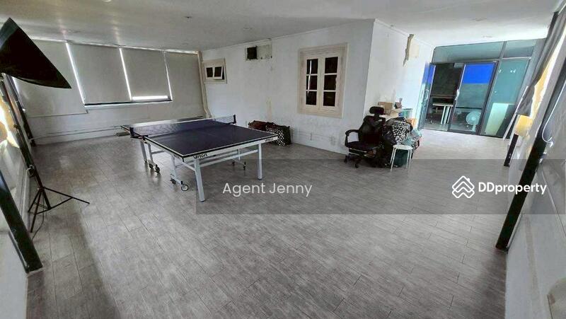 For Rent - House for rent in Lat Phrao, corner lot. (SPSJN89), Bangkok