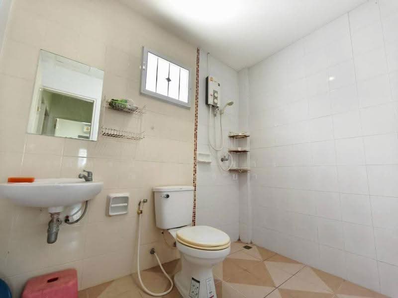 Lio Nov Donmueng-Chaengwattana, Bangkok, Soi Chang Akat Uthit 13, Sanam Bin, Don Mueang, Bangkok, 3 Bedrooms, 68 sqm, Townhouse For Sale, by ภัทรนัน อิศรางกูร ณ อยุธยา, 60132656 - DDproperty.com