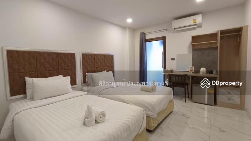 For Sale - Hostel for sale in Bang Lamphu, near Khao San Road. 5-storey building, 19 rooms, 49 beds., Bangkok