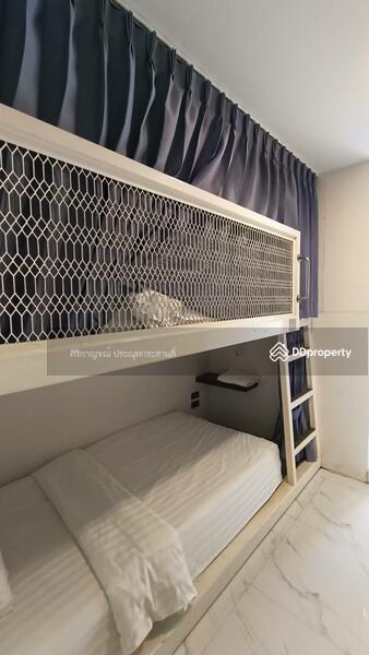 For Sale - Hostel for sale in Bang Lamphu, near Khao San Road. 5-storey building, 19 rooms, 49 beds., Bangkok