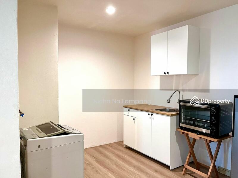 For Rent - Ratchayothin Place, Bangkok