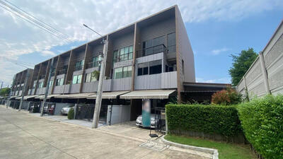 ขาย - Baan Klang Muang Pinklao - Charan : บ้านกลางเมือง ปิ่นเกล้า - จรัญฯ, กรุงเทพ