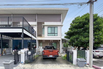 ขาย - Modi Villa Pinklao – Wongwaen : โมดิ วิลล่า ปิ่นเกล้า – วงแหวน, นนทบุรี