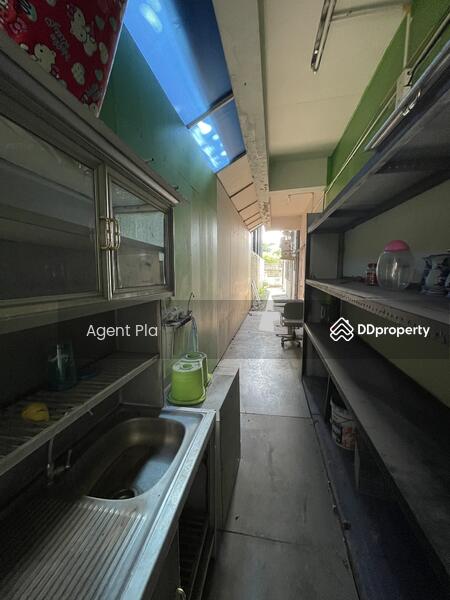 ให้เช่า - Warehouse and office for rent, just 100 meters from Bangna-Trad Road (SPSAD3256), กรุงเทพ