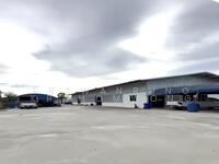 ขาย - ขายที่ดินพร้อมสิ่งปลูกสร้าง ที่ดินขนาด2ไร่ ผังสีเหลืองมีใบอนุญาต รง.4 ประเภท (5ก) ติดถนนสาธารณะ, ชลบุรี