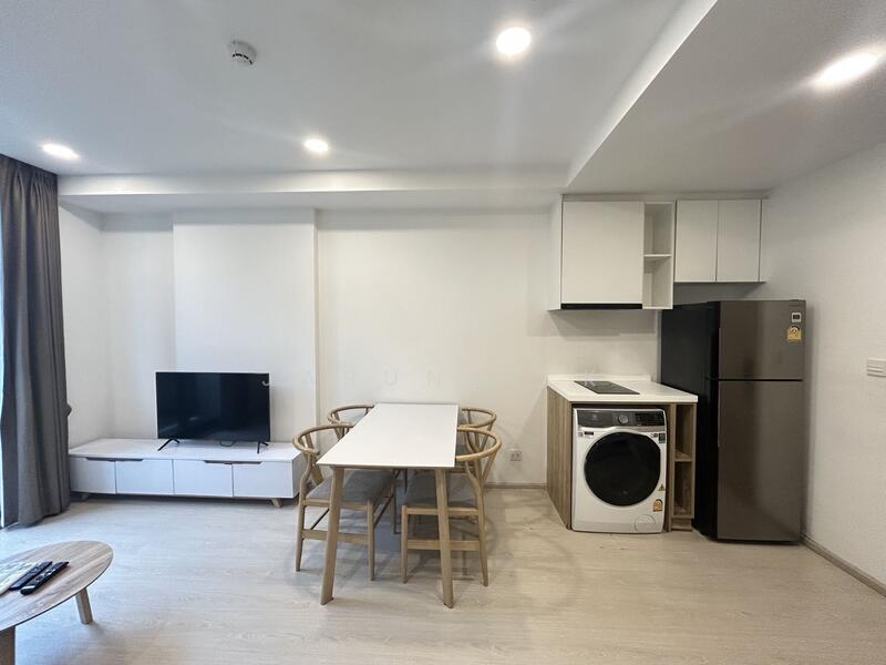 Noble Ambience Sukhumvit 42, Bangkok, 55 Suk Chai Alley, Khong Tan, Khlong Toei, Bangkok, 2 Bedrooms, 55 sqm, Condo For Rent, by Jarunat K, 60134889 - DDproperty.com