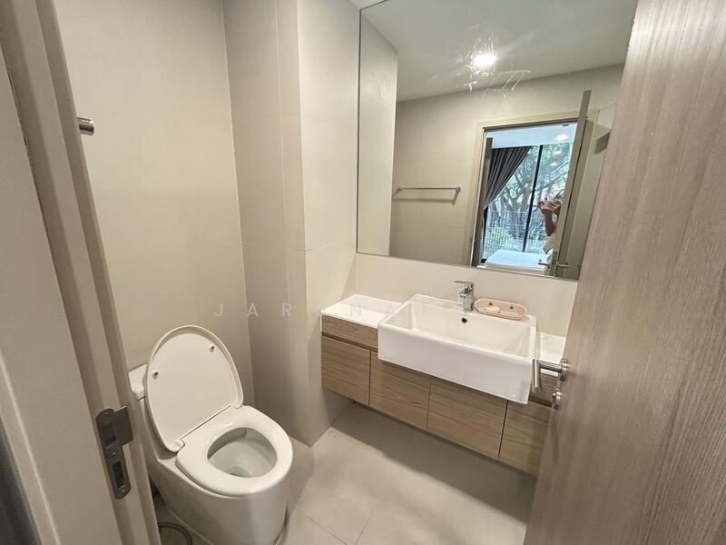 Noble Ambience Sukhumvit 42, Bangkok, 55 Suk Chai Alley, Khong Tan, Khlong Toei, Bangkok, 2 Bedrooms, 55 sqm, Condo For Rent, by Jarunat K, 60134889 - DDproperty.com