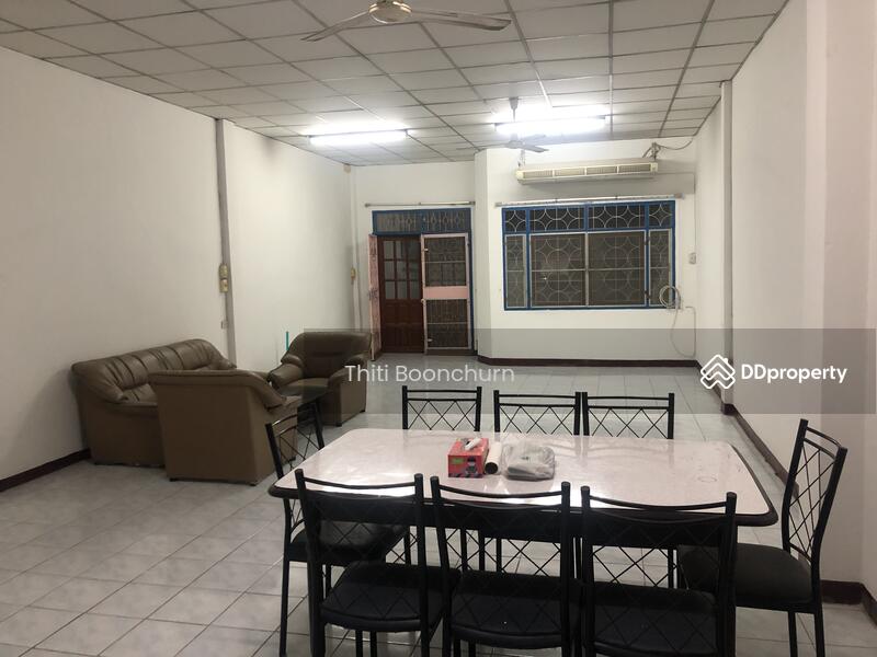 For Rent - Townhouse, 5 Minute Walk BTS On Nut, Bangkok