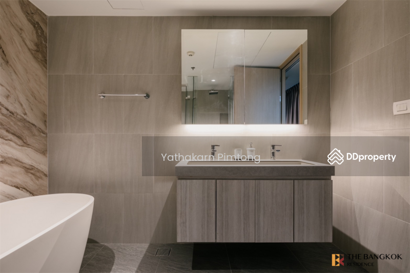 For Rent - The Lofts Silom, Bangkok
